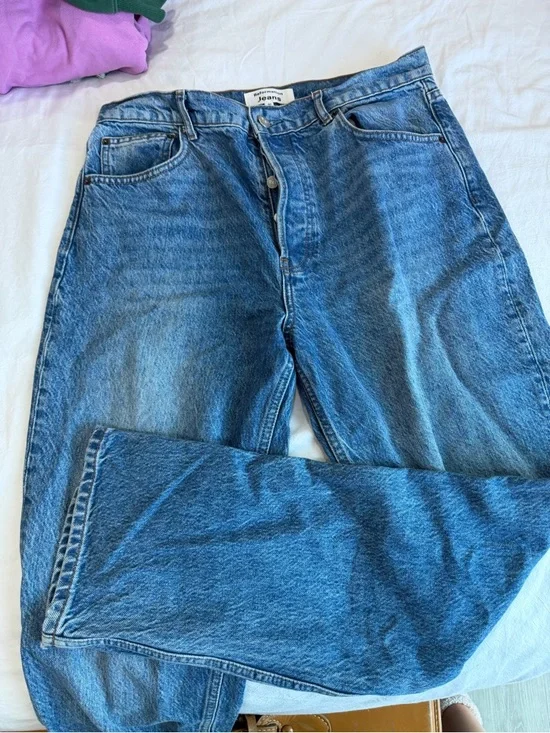 Reformation Cynthia High Rise Straight Leg Jeans in Colorado - Picture 3 of 7